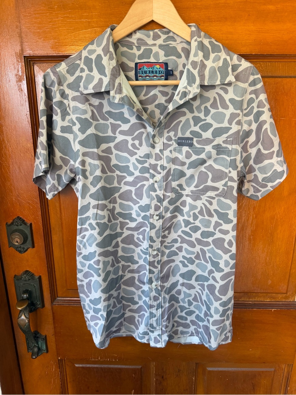 NWOT BURLEBO Performance Button Up - Classic Deer Camo SZ SM